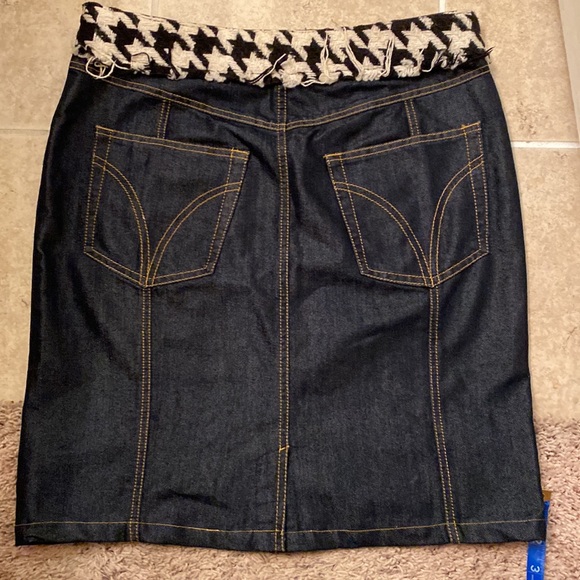 Dolce & Gabbana skirt - Picture 2 of 5